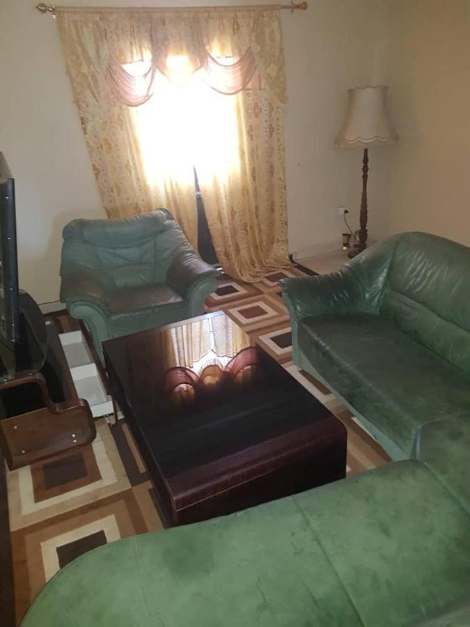 Touray Guest House Old Yundum Bagian luar foto
